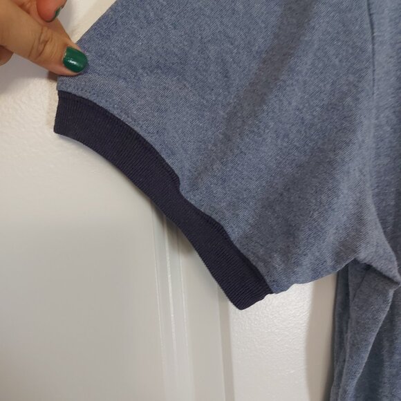 Adorable vintage Mickey mouse tshirt - Picture 4 of 10